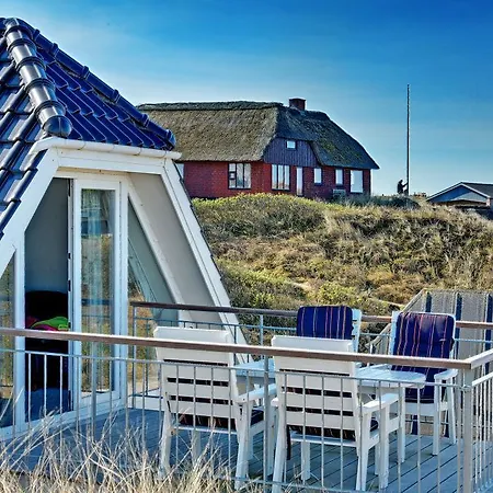 6 Person In Henne-by Traum