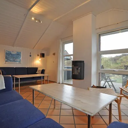 6 Person In Henne Henne Strand