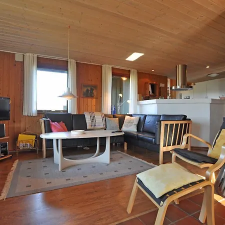 6 Person In Henne Holiday home