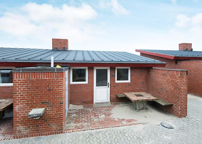 6 Person In Henne-by Traum * هين ستراند