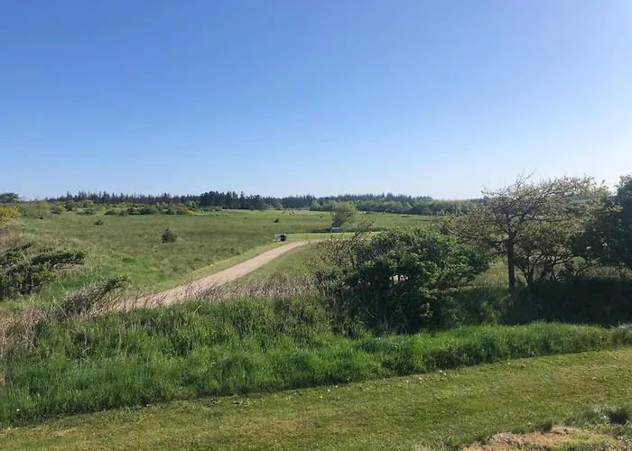 6 Person In Henne-by Traum * هين ستراند