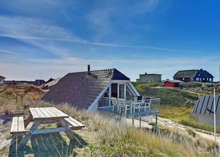 6 Person In Henne-by Traum * هين ستراند