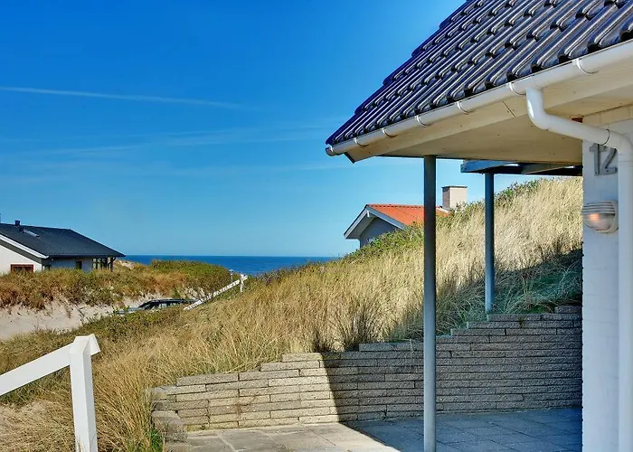 6 Person In Henne-by Traum * هين ستراند