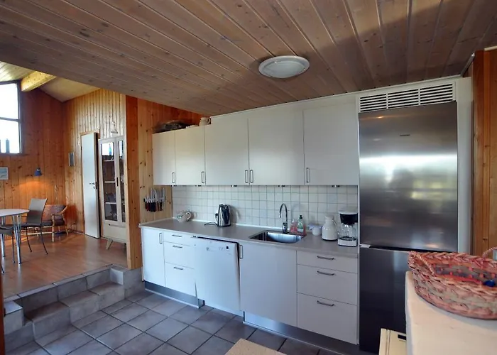 6 Person In Henne-by Traum * هين ستراند